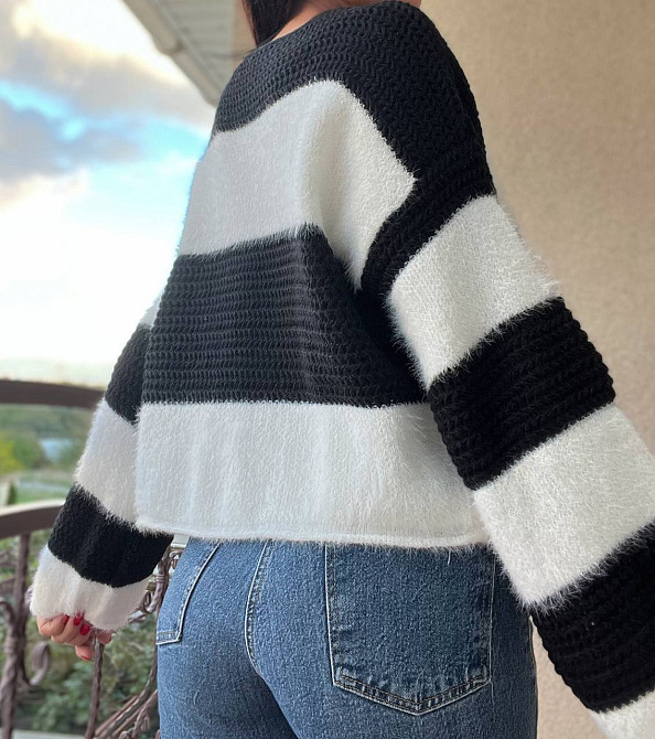 Светр жіночий A-N 1203 широка смуга комбинований плетіння ангора широкі рукава, чорний, one size Київ - фото 10