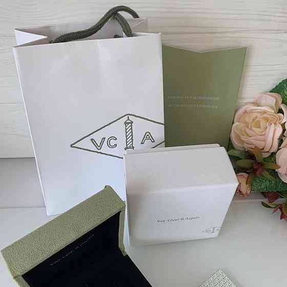 Упаковка преміум Van Cleef Коробочка, всередині замша, футляр, чохол для сертифіката, пакет, стрічка Одеса