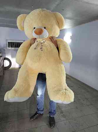 Великий плюшевий ведмедик 180 см. Величезний плюшевий ведмедик. Великий ведмідь Тернопіль
