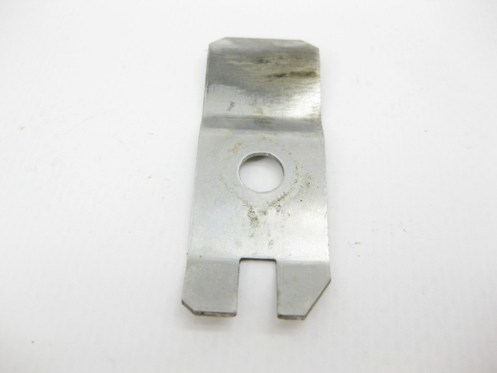 Mercedes-Benz  A1409930415 Пружинна пластина - тримач захисту роз'єму АКП W202 W203 W204 S-Class W220 E-Class W210 W211 W212 C207 CLS 219 Vito Sp Одеса - фото 6