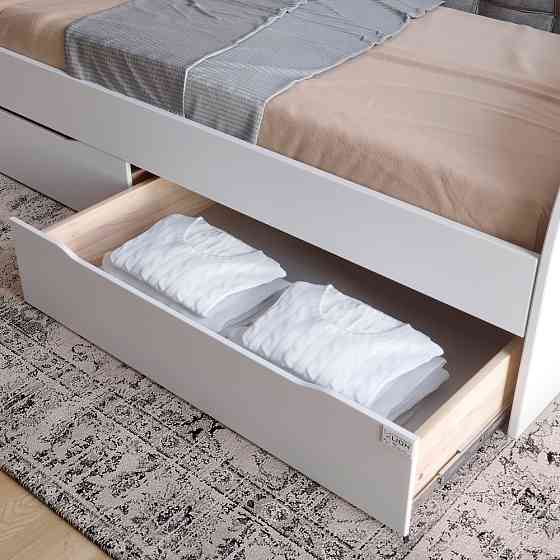 Детская односпальная кровать LION Л-7 с ящиками и ламелями Лили-95 90x200 см Нимфея Альба (белый) (LION-041005) Львов