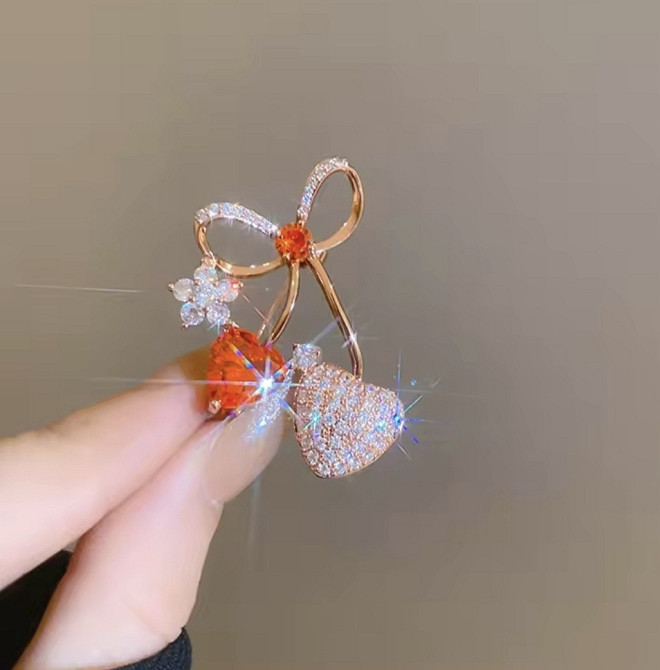 Брошка "Два серця" Сміла - фото 2