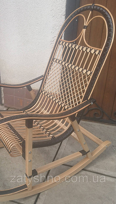 Плетеная качалка для дачи ротанговая Киев - изображение 2