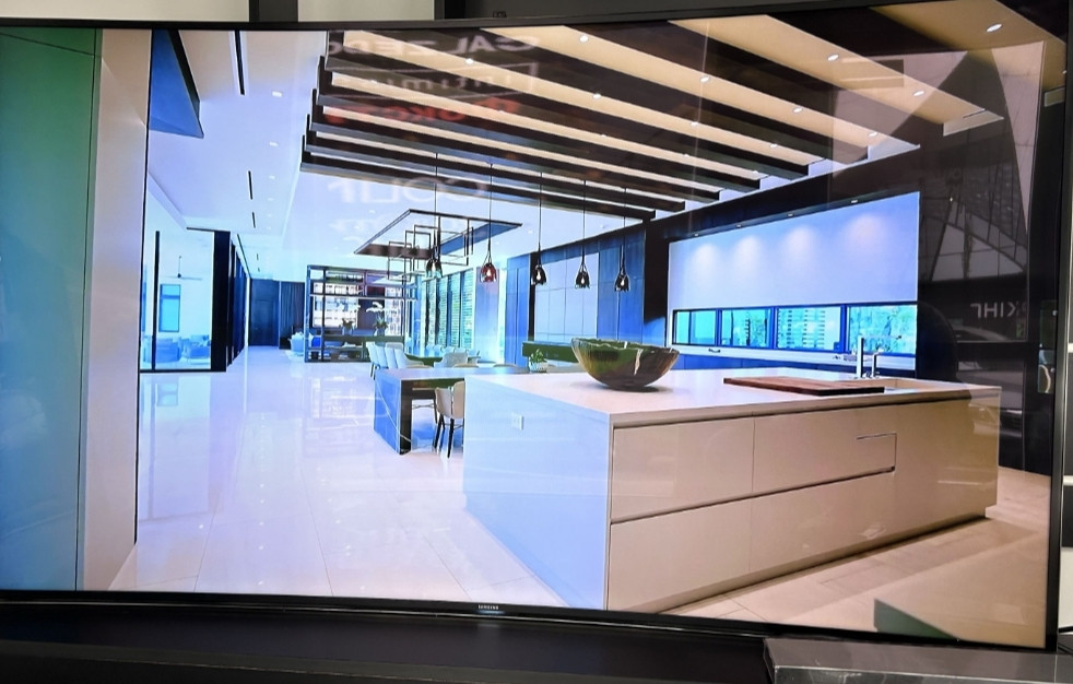 Телевізор 9 Серія, Преміум 4К вигнутий ТВ 65" Samsung 65HU9000 Харків - фото 2