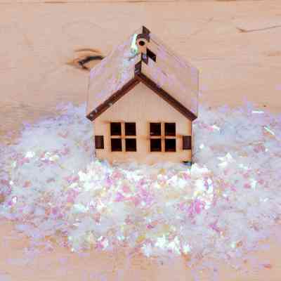 Прикраса декоративна Novogod`ko сніг штучний, білий, перламутровий, крупний, 80 г (974177) Вінниця