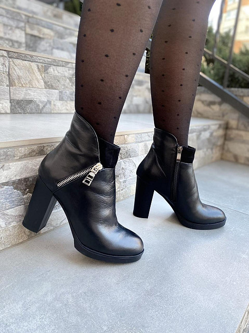 Черевики жіночі D and V чорні натуральна шкіра висота каблука 9см розмір 40 (1221) Коломия - фото 10