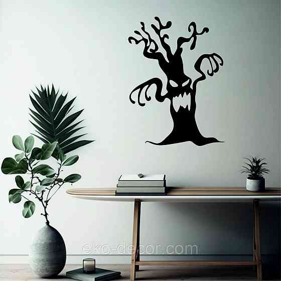 Декоративне настінне Панно «Хелловіїн, силует дерева», Декор на стіну 90*67 см, Чорний Київ