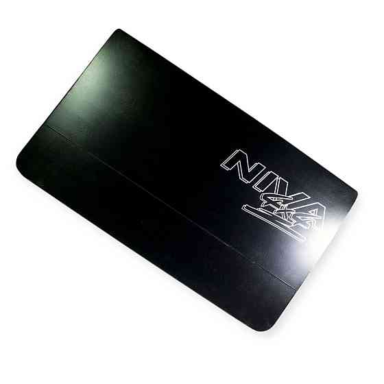 Карта 2121 с надписью NIVA 4x4 черная двери Мукачево