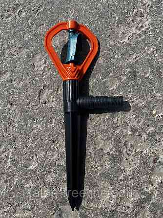 Дождеватель «Бабочка» + колышек зеленый Харьков