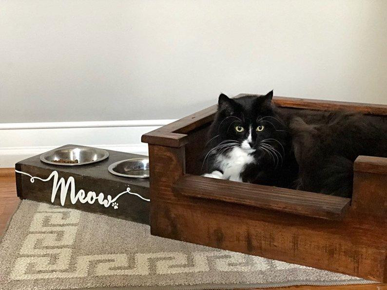 Лежак для кошки 