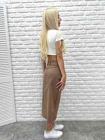 Юбка миди с разрезом 