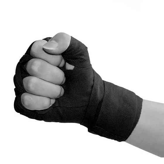 Боксерские бинты Hard NE-BOX-N1BK 3 метра, нейлоновые, черные Винница