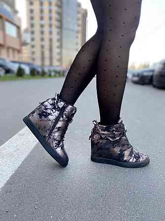 Снікерси жіночі Gofc бронзовий еко-шкіра платформа 8см 38р. (KLS-103) Коломыя