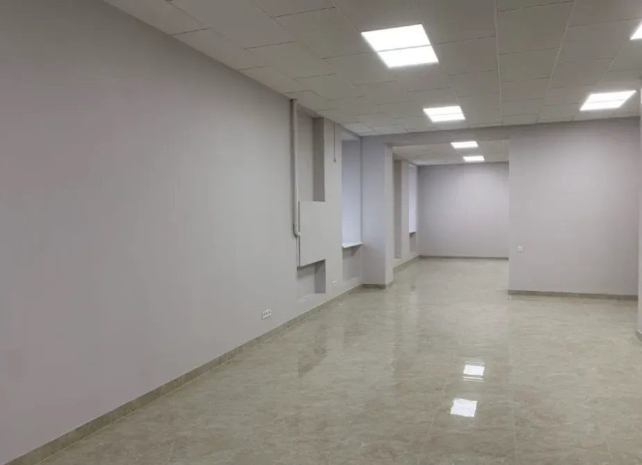 Снять магазин на красной линии с отдельным входом Яворницкого 105. Красная линия, отдельный вход, окно на красной линии. Днепр - изображение 8