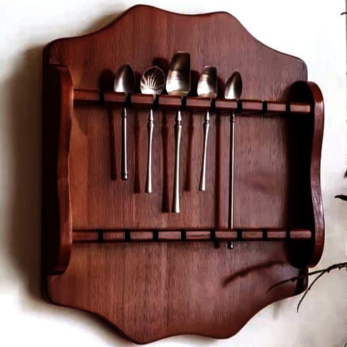 Полка для коллекции ложек 