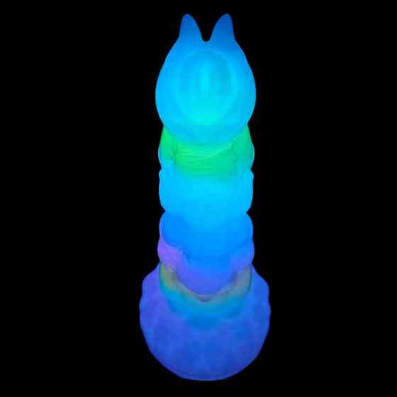 Вибратор люминесцентный с пультом UNIVIBE Unicorn, разноцветный, 25 х 5.7 см Sex Aura Киев