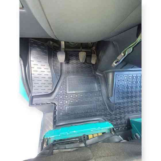 Коврики Мерседес sprinter w905 2001-2007 цельный борт 2,5см, с перемычкой салона Мукачево