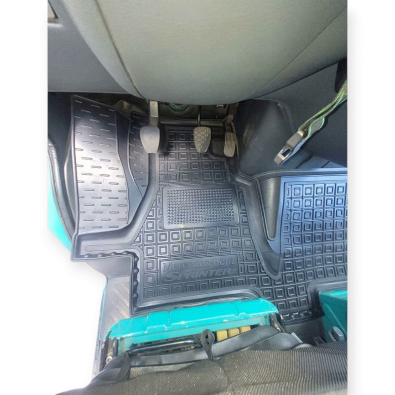 Килимки Мерседес sprinter w905 2001-2007 цільний борт 2,5см, з перемичкою салону Мукачево - фото 1