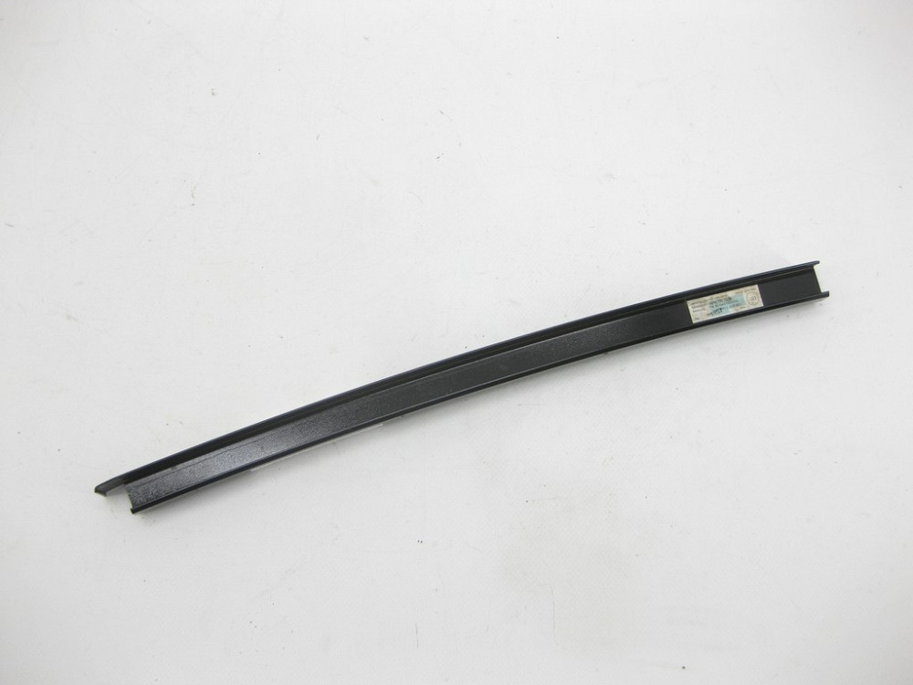 Mercedes-Benz  A2927300219 Вертикальна перегородка кватирки задніх правих дверей GLE Coupe C292 Одесса - изображение 4