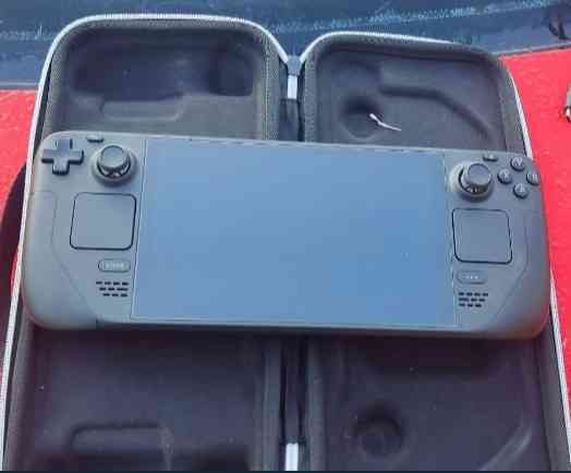 Приставка: Steam Deck Oleg 512Gb.Состояние 9/10 Киев