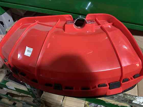 Кожух защитный мотокосы (красный) (на 2 крепления) Мукачево