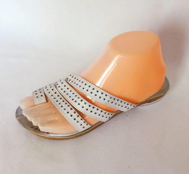 Женские Тапочки Шлёпанцы Сланцы Вьетнамки Белые (размеры: 36) Днепр - изображение 2