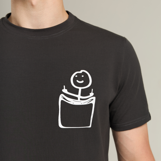 Футболка чоловіча однотонна темно-сіра Pobedov Peremoga - наклейка Чоловічок з факами Київ