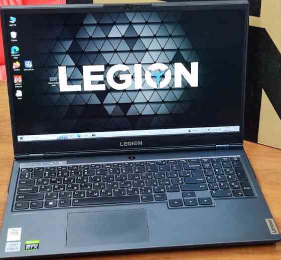 Ноутбук: Lenovo Legion 5 Phantom / i5- 10300H / 32Gb. / 512 Gb.SSD / GeForce RTX 3050 4 Gb Киев