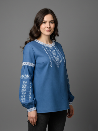 Женская натуральная вышиванка на домотканном сыне - голубом холсте и цветочными рукавами Киев
