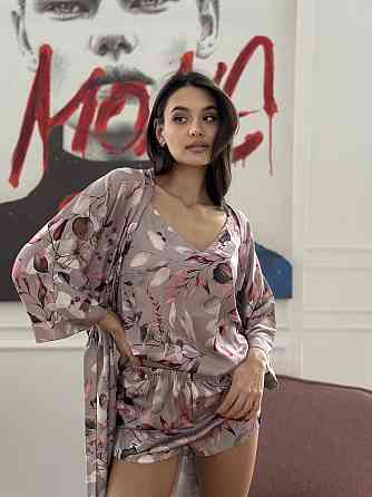 Пижама женская шелковая с шортами Розовый 3XL/4XL Харьков