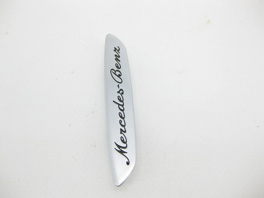 Mercedes-Benz  A2224640332 Накладка з написом "Mercedes-Benz" на рульовому колесі S-Class W222 Одеса - фото 3