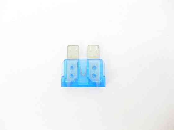 Mercedes-Benz  N000000004205 Запобіжник C-15A-S 15A блакитний CLS C219 E-class W211 ML W164 C-Class W205 GLC X253 C-class W203 CLK Coupe C209 SLK R171 Одеса