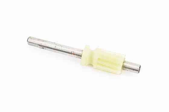 Привід масляного насоса - вал Partner-350/351/352/370/371/372/382/390/391/401/420/421/422/444, JONSERED CS2137/ CS2138, McCulloch M3414/M36 Киев