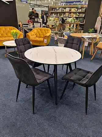 Стілець CHIC VELVET чорний каркас/чорний BL.19 Днепр