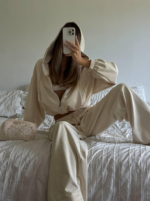 Женский базовый костюм двойка: кофта и брюки замша Одесса - изображение 7