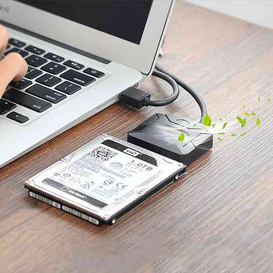 Перехідник USB 3.0 Type-A --> SATA III (F) + DC Adapter, CR108 UGREEN чорний Вінниця