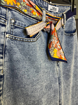Джинси жіночі Moss 817 baggy mom jeans висока талія вільні банани стрейчеві ремінь-хустинка блакитні Одеса - фото 4