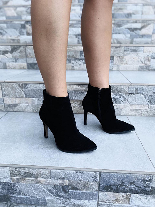 Nivelle Черевики жіночі демісезонні весна-осінь чорні, натуральна замша на підборах шпильці р. Коломыя - изображение 7