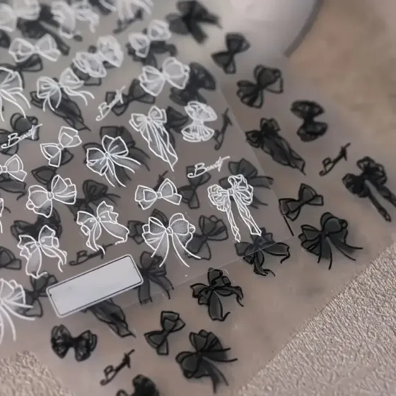 3D рельєфні наклейки для нігтів білі бантики – мереживний самоклейний декор для манікюру Київ