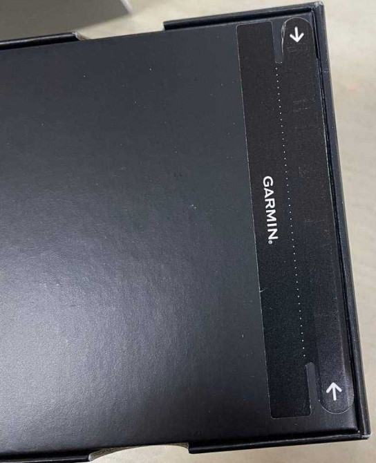 Спортивний годинник Garmin Fenix 8 43mm AMOLED Sapphire Київ - фото 1