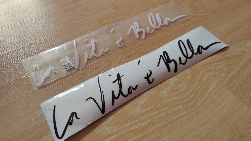 Наклейка на авто Чорна, Біла перекладається Життя п Київ - фото 7