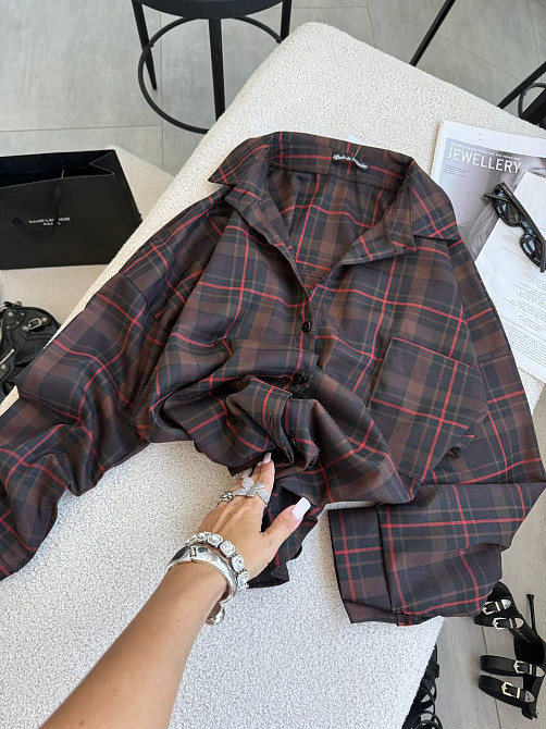 Женская классическая рубашка в клетку оверсайз кроя костюмный тиар Шоколад Одесса - изображение 7