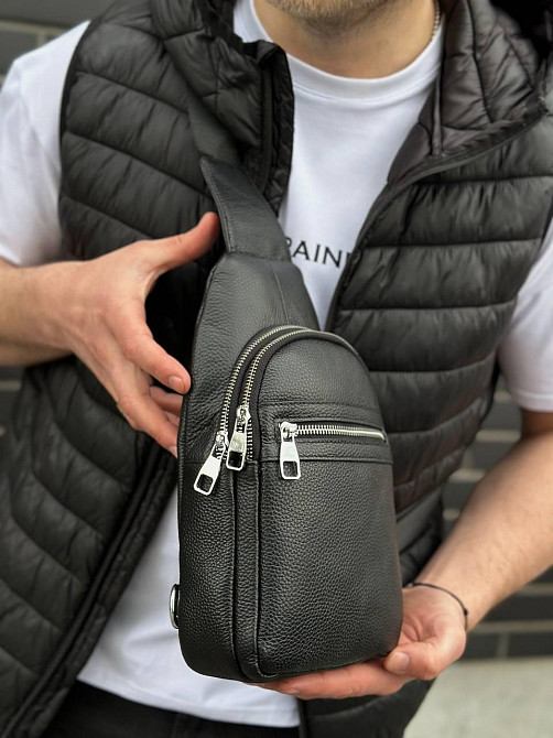 Чоловічий шкіряний рюкзак-слінг на одне плече чорний TIDING BAG Київ - фото 9