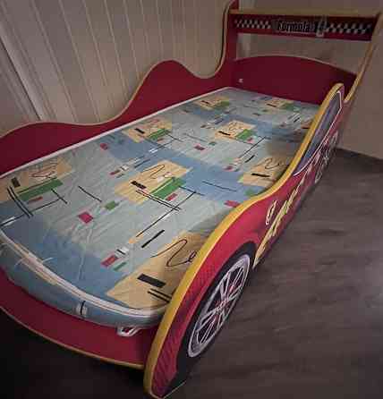 Кровать детская машинка с матрасом. Харьков