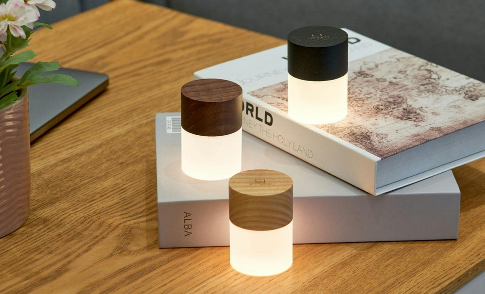 Портативний світильник на акумуляторі Lemelia, Gingko (Англія), дерево горіх Ровно - изображение 3