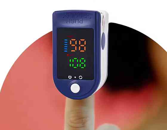 Пульсоксиметр на палец для измерения пульса цветной дисплей синий Киев