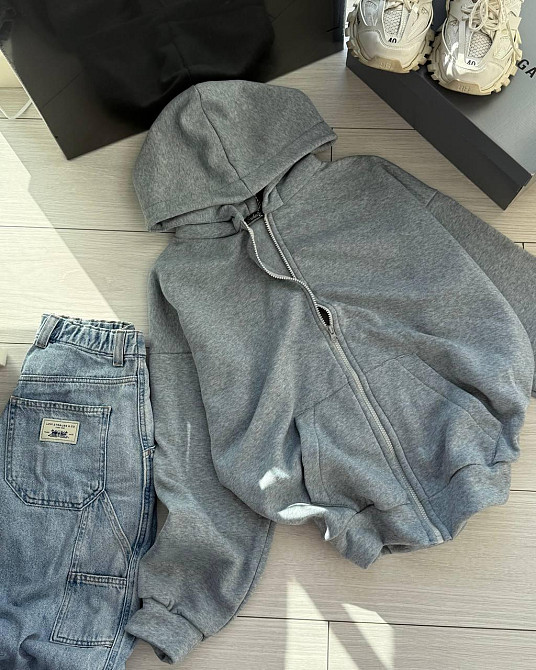 Жіноча тепла повсякденна худі з принтом трьохнитка на флісі Одеса - фото 5