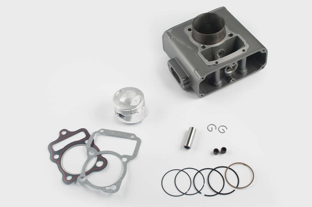 Поршневий мотоцикл 4T CG200 (Ø63.0, p-15, h-76.5) ( Зубр , водяне охолодження) Мукачево - фото 1