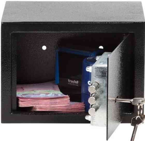 Сейф; Пистолетный, денежный,для документов! ЯМХ-15К. Киев