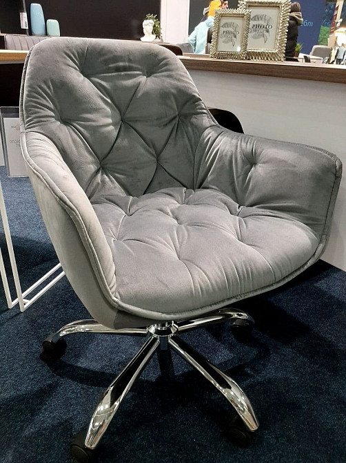 Крісло поворотне Q-190 VELVET сіре BL.14 Днепр - изображение 2